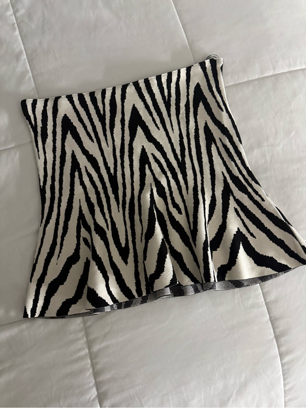 H&M Black and White Zebra-Print A-Line Skirt
